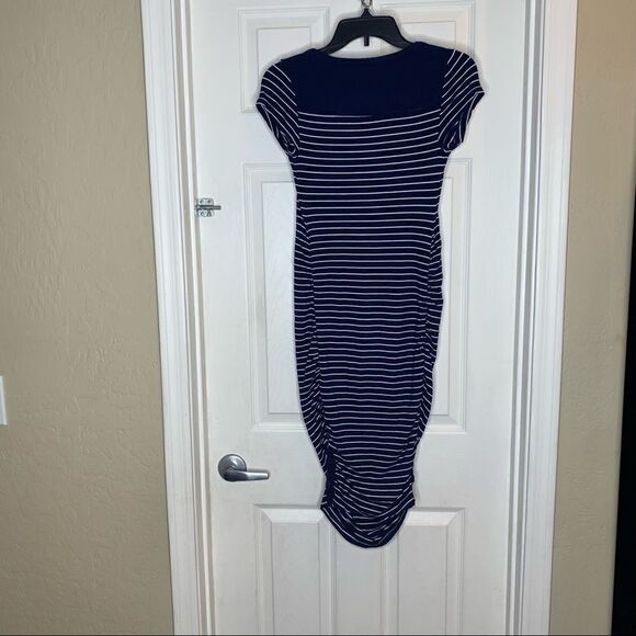 Liz Lange Maternity Navy and White Striped Bodycon Dress Size XS - Picture 8 of 8